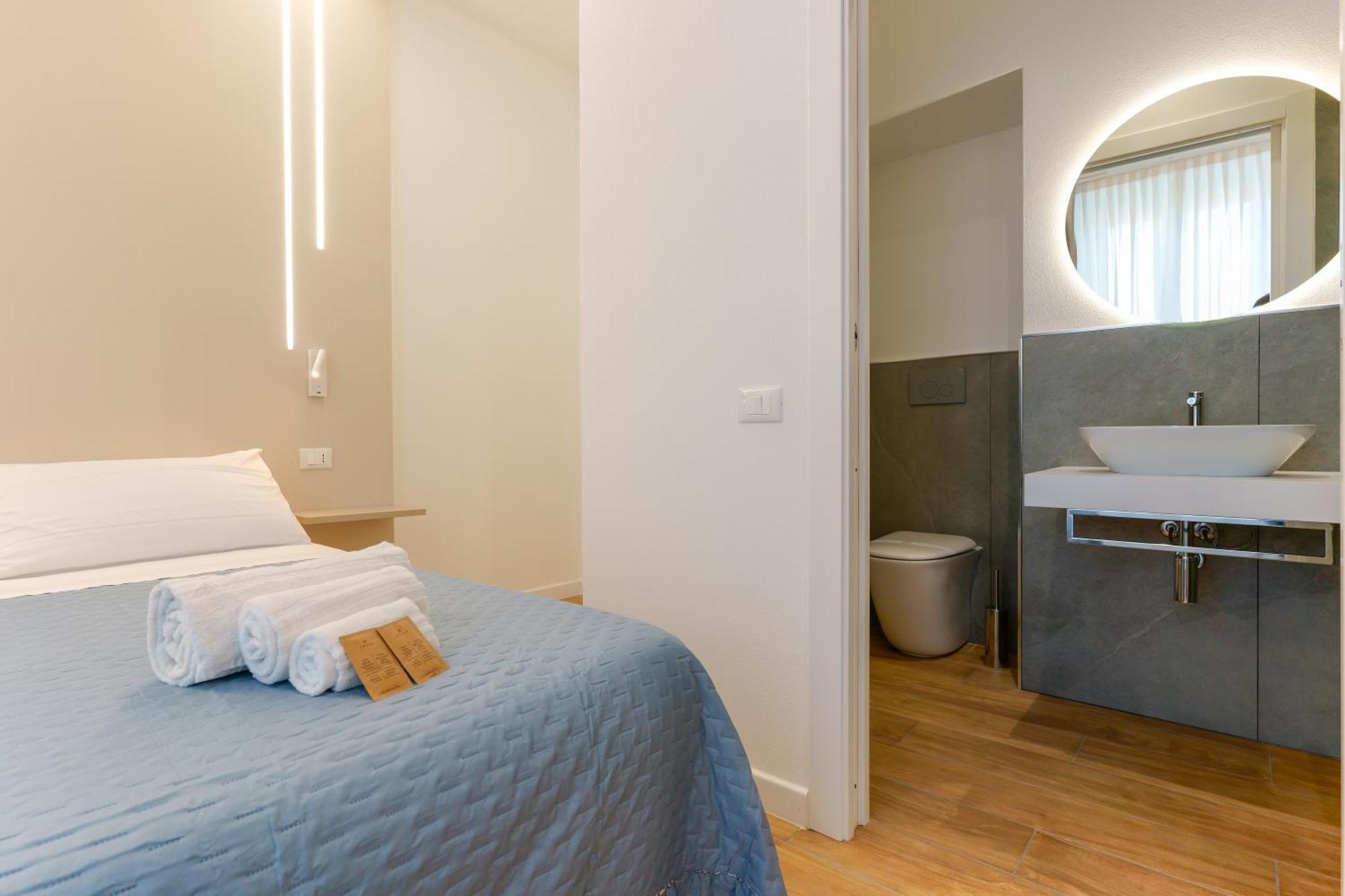 Aqua Comfort Rooms - Eja Sardinia Cagliari Exterior photo
